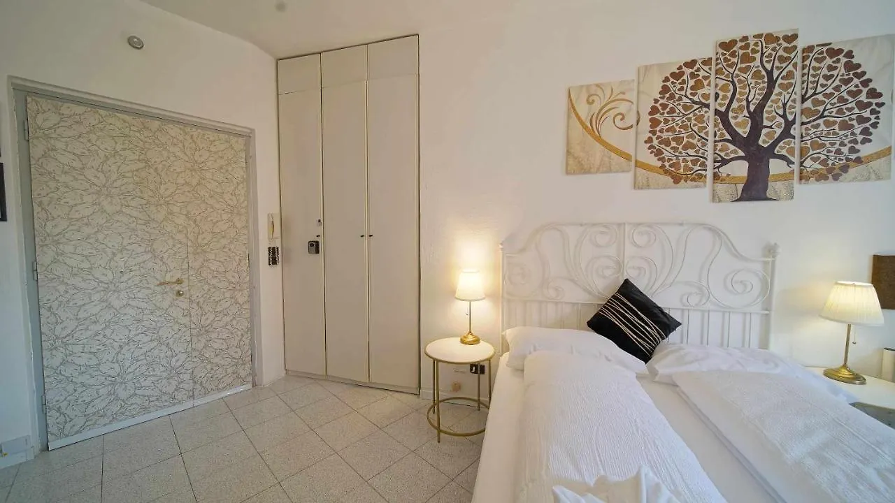 Therrys Home Destiny Home 6 Verona